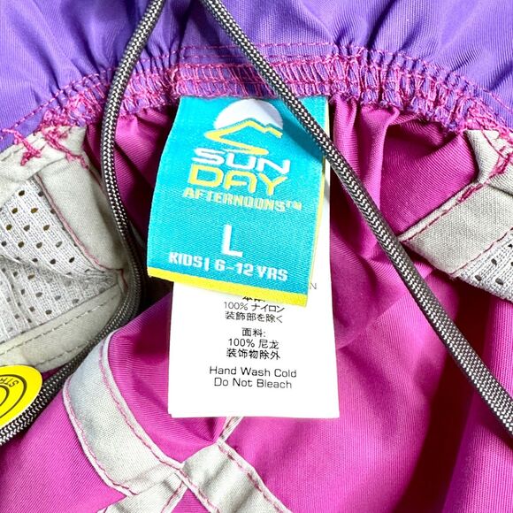 Sunday Afternoons Kids’ Play Hat with Neck Flap, Size Large UPF 50+ - Picture 7 of 9